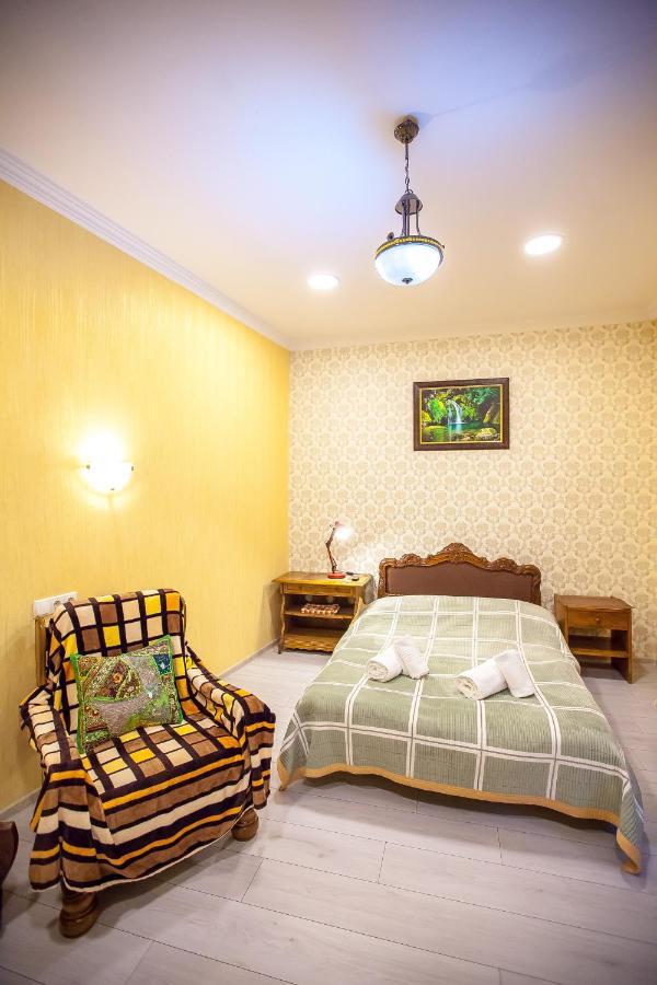 Guest House Happy Holidays Tbilisi Exterior foto