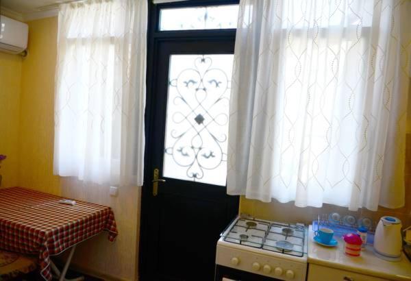 Guest House Happy Holidays Tbilisi Exterior foto